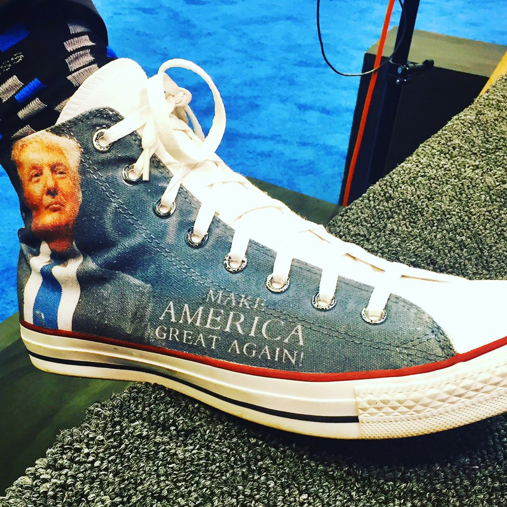 Make america great again converse best sale