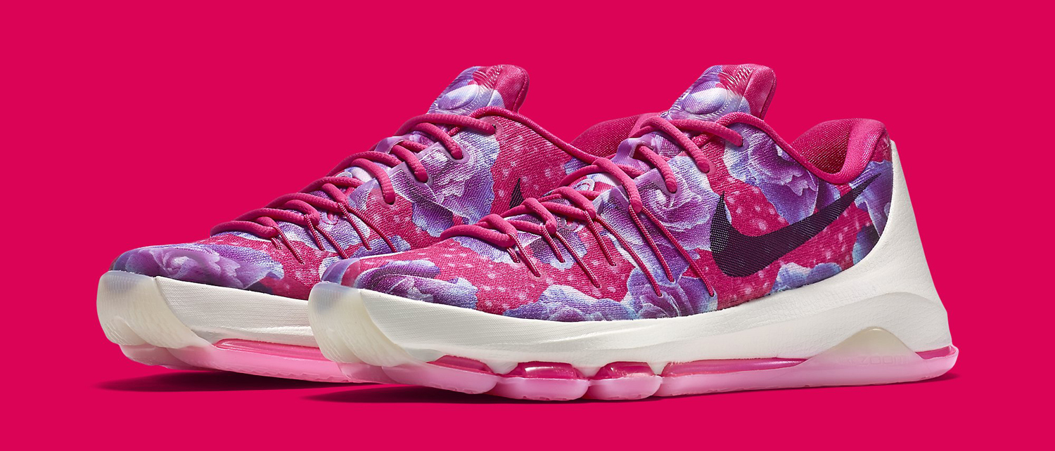 Kevin Durant Raises Breast Cancer Awareness on Floral Nikes