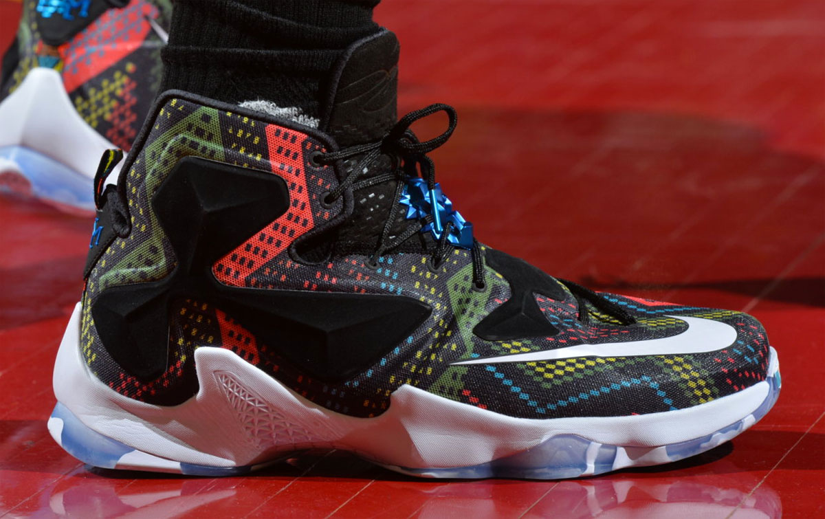 SoleWatch LeBron James Has Rough Outing in BHM Nike LeBron 13 Debut