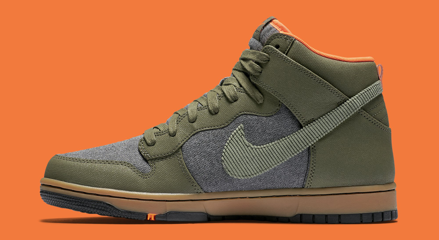 Nike Dunk CMFT Swoosh Social Club Olive Men\'s Size 11 705433-200 Shoes Dunk Cmft Prm  main image 3