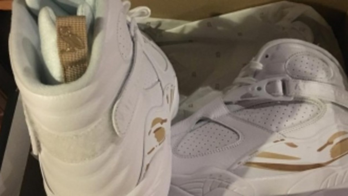 A Rare Look at Drake s White OVO x Air Jordan 8s