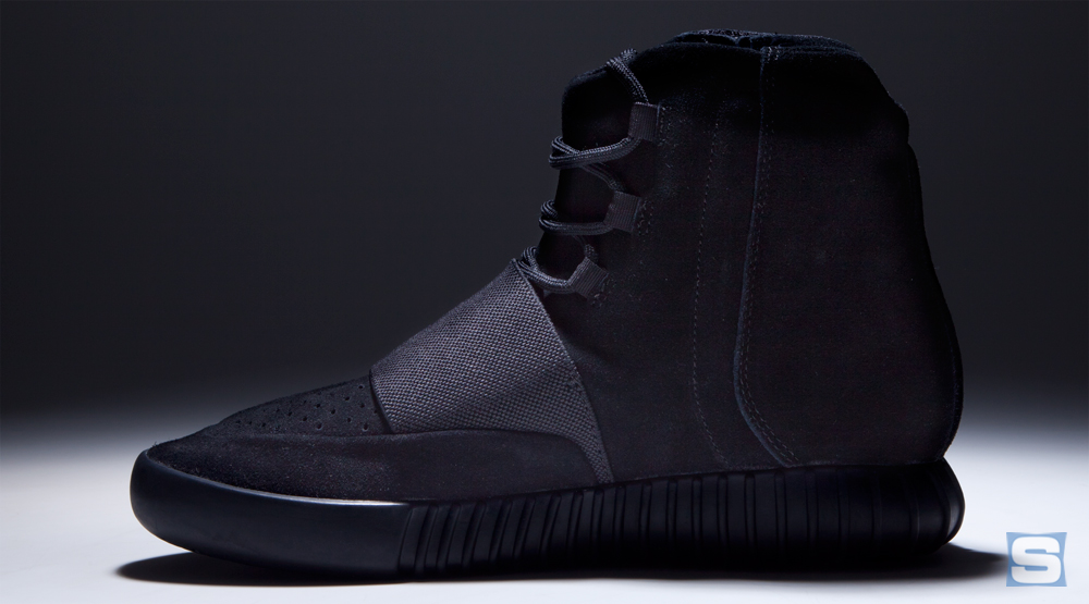 Blackout yeezy boost best sale