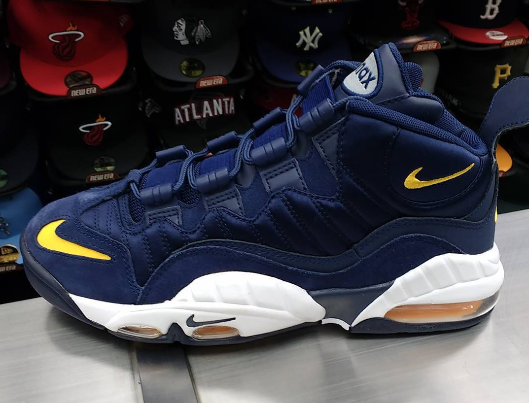 Nike chris webber air max sensation best sale