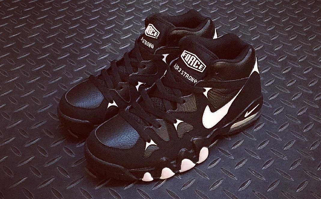 Nike Is Bringing Back This David Robinson Favorite