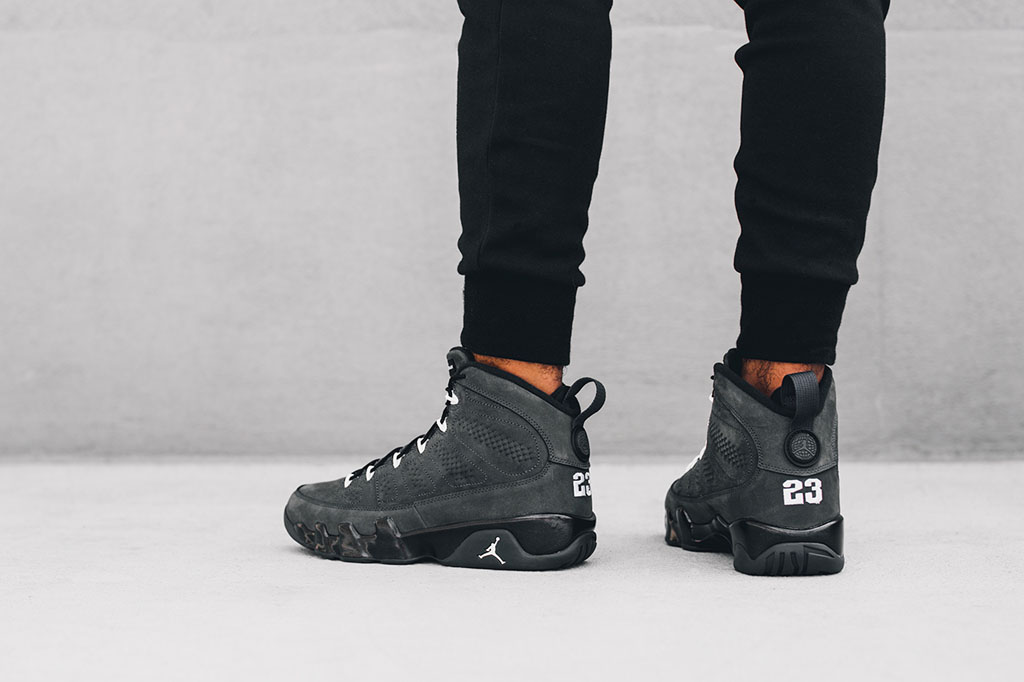 Anthracite 9's hotsell