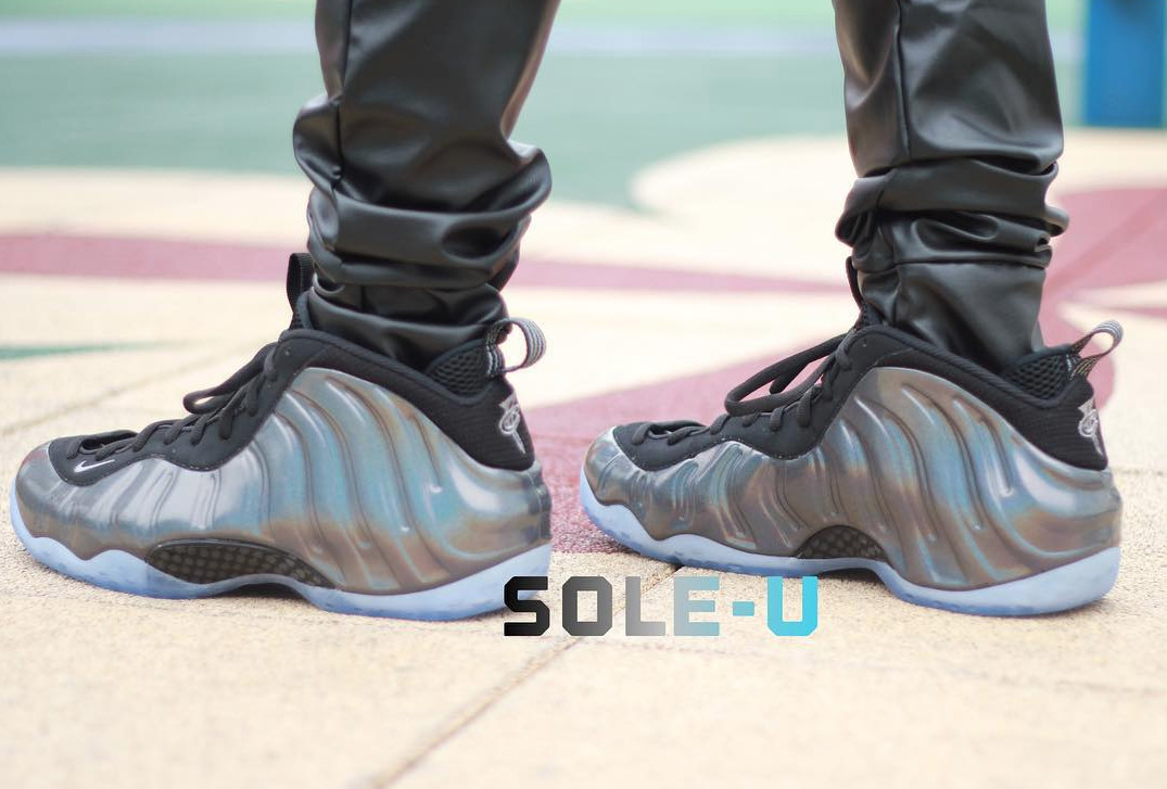 Air foamposite one hologram best sale