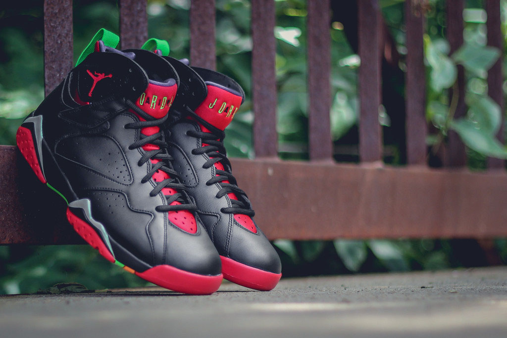 Here s Marvin the Martian s Air Jordan 7 On Foot