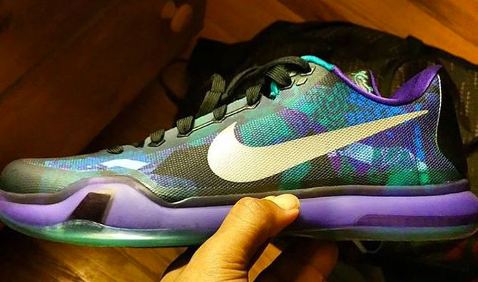 Peach Jam' Nike Kobe 10s Are Actually Releasing