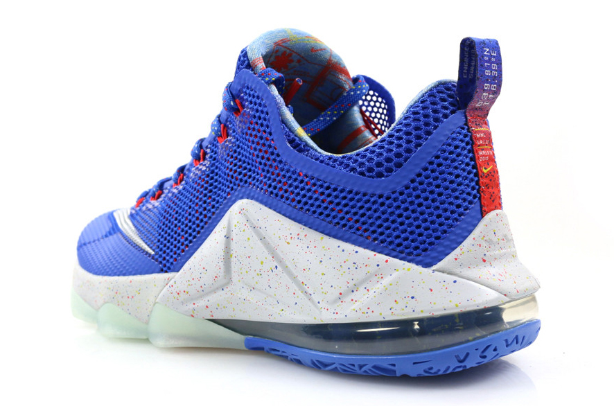 Nike Zoom Híper Cobalt Lebron 12 low rise world tour 2015 sneakers shoes Nike | Shoes | Nike Zoom Hper Cobalt Lebron 2 Low Rise World  main image 2