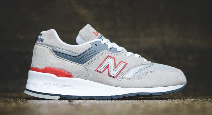 New Balance Switches the Laces on the 997