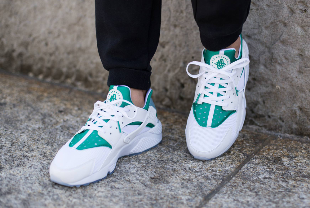 Nike huarache city pack paris best sale