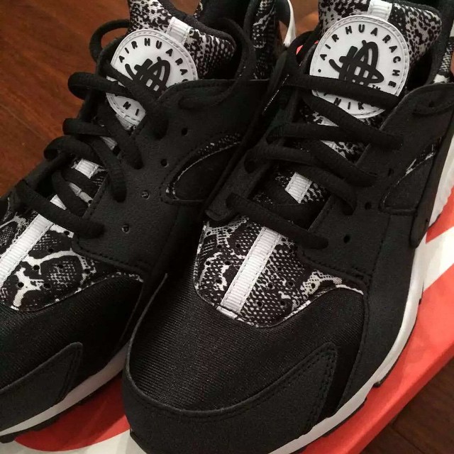 huarache snakeskin
