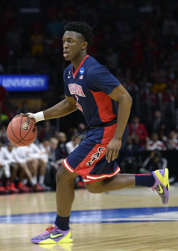 SoleWatch Stanley Johnson Wraps Up Freshman Season in the Christmas Nike Kobe 7