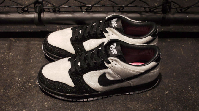 NIKE GS DUNK LOW UENO PANDA 747072 白黒 GS) Nike Dunk Low Premium QS 'Panda' 747072-101