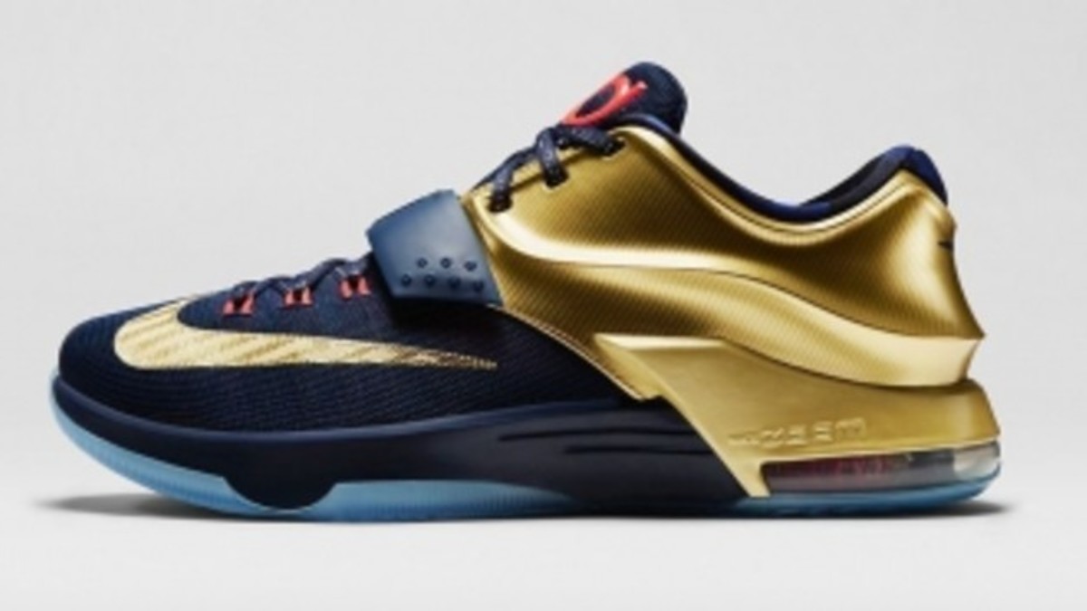 An Official Look at the Gold Medal Nike KD 7