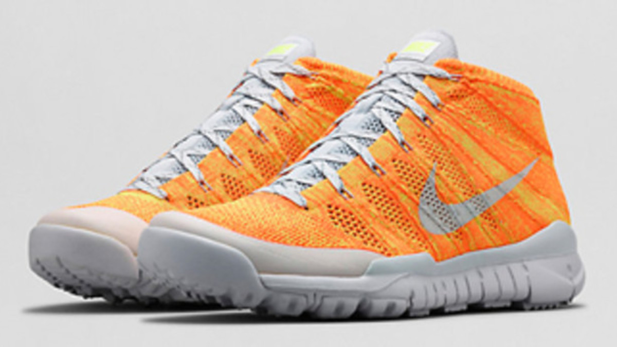 Rare Nike Flyknit Trainer Chukka SFB Orange Men\'s Size 11 Volt Woven Size 11 - Nike Flyknit Trainer Chukka SFB Red for sale  main image 3