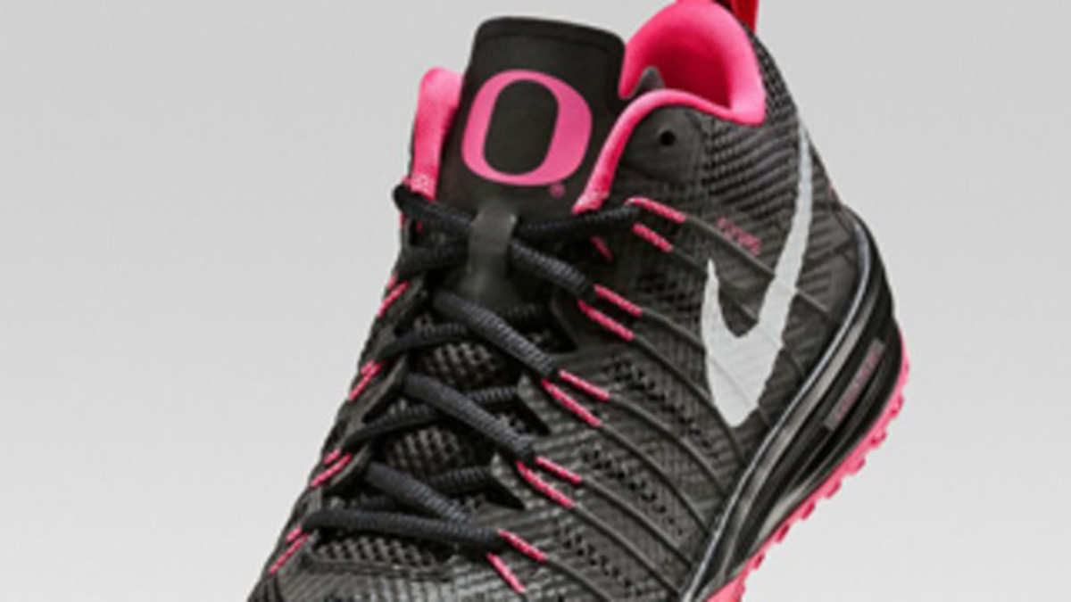 NIKE Oregon Ducks Lunar TR1 Shoes Men Size 9 Black Pink Komen Breast Cancer Rare Nike Lunar TR1 Oregon Ducks for Sale | Authenticity  main image 3
