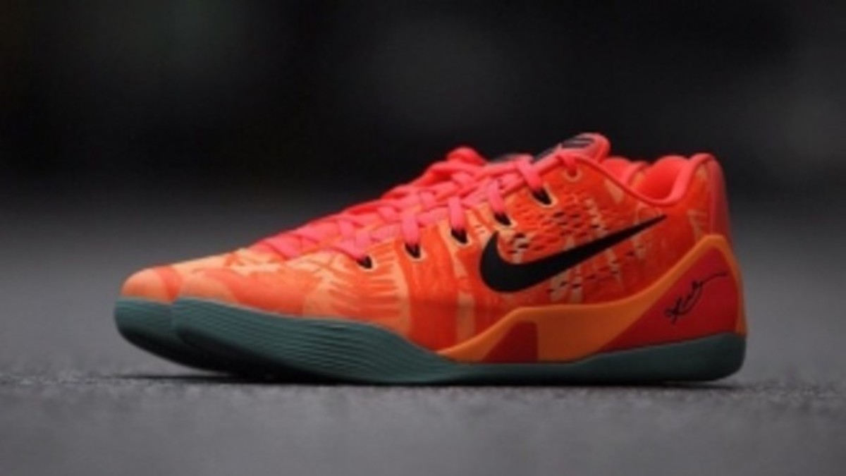 Release Date Nike Kobe 9 EM Peach Cream