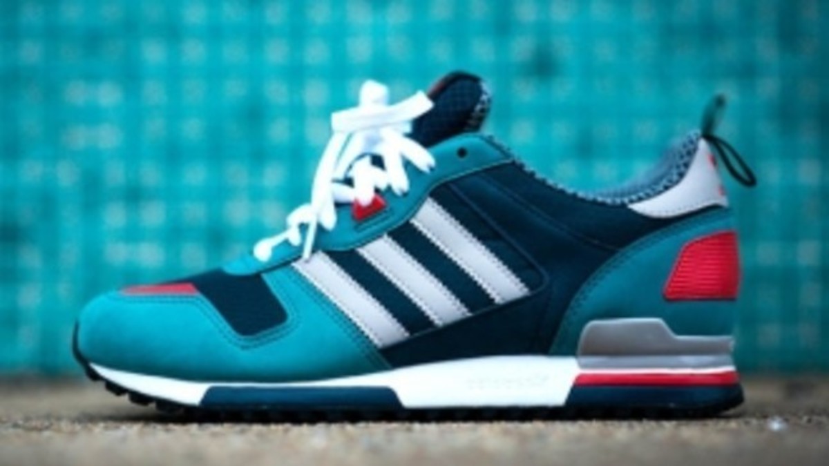 adidas ZX 700 Deep Petrol Sea Water