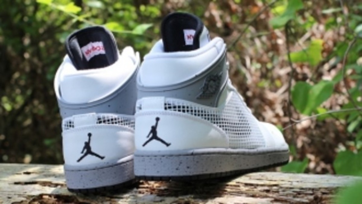 Air Jordan 1 Retro '89 - White/Cement Grey