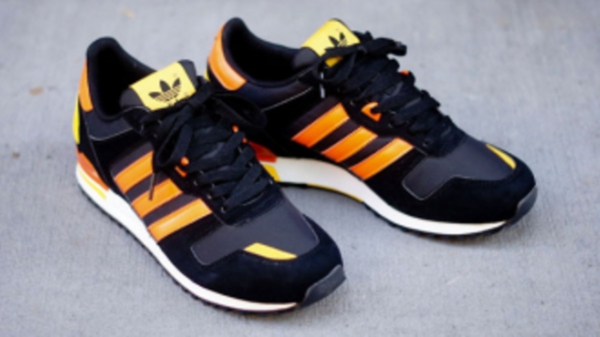 Originals fashion zx 700 men orange