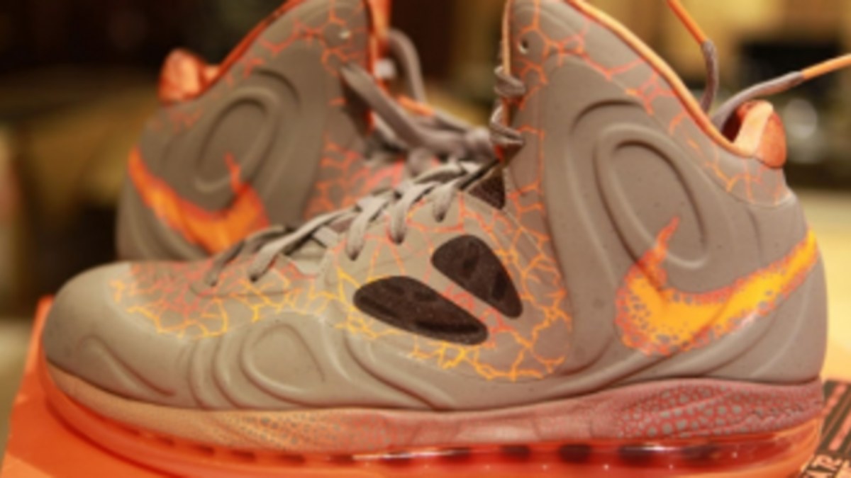Nike Air Max Hyperposite - Area 72
