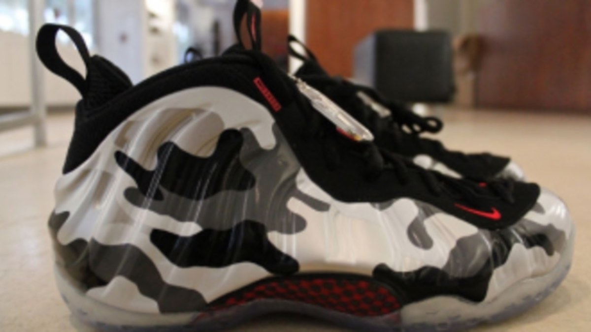 Nike Air Foamposite One Fighter Jet