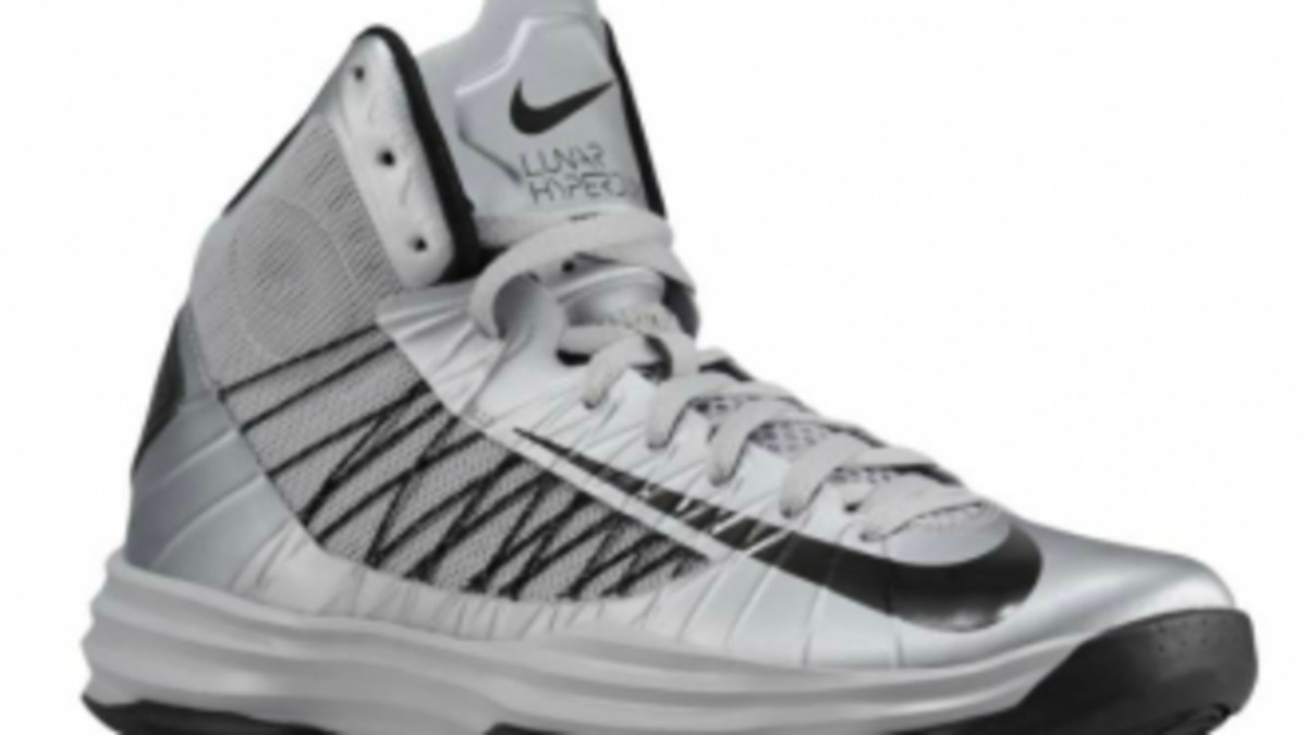 Hyperdunk 2012 black and white hotsell