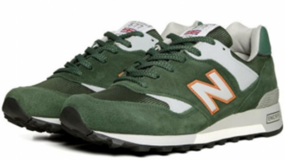 New Balance ☆ made in England M577MOO ‘Olive×Orange’ New Balance M577 - Made in England - Green/Orange