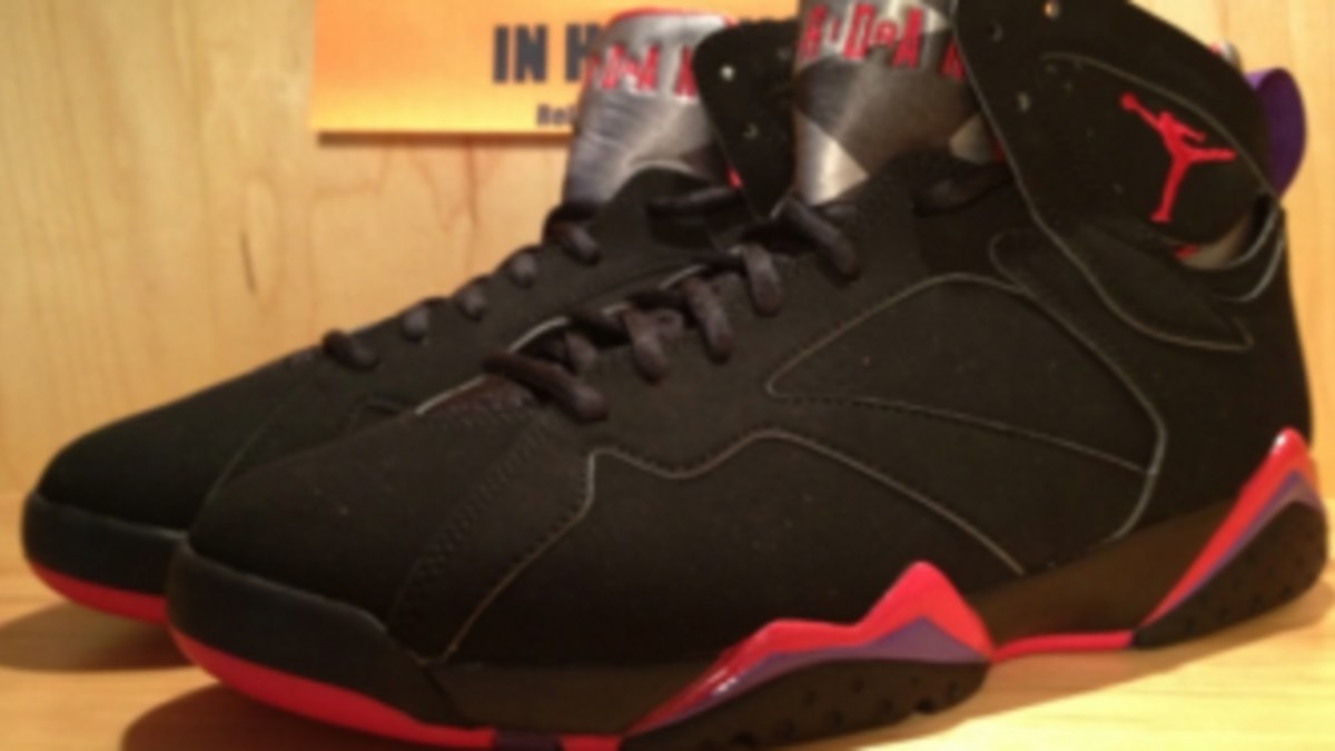 Black red jordan 7 best sale