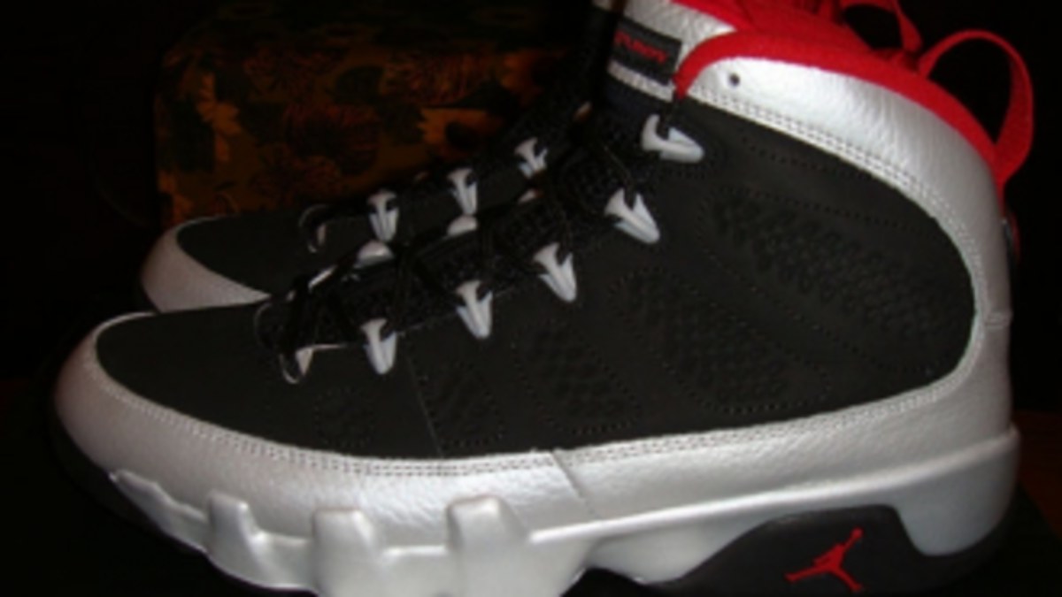 Air Jordan Retro 9 - Johnny Kilroy