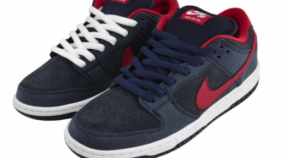 Nike SB Dunk Low Dark Obsidian Gym Red