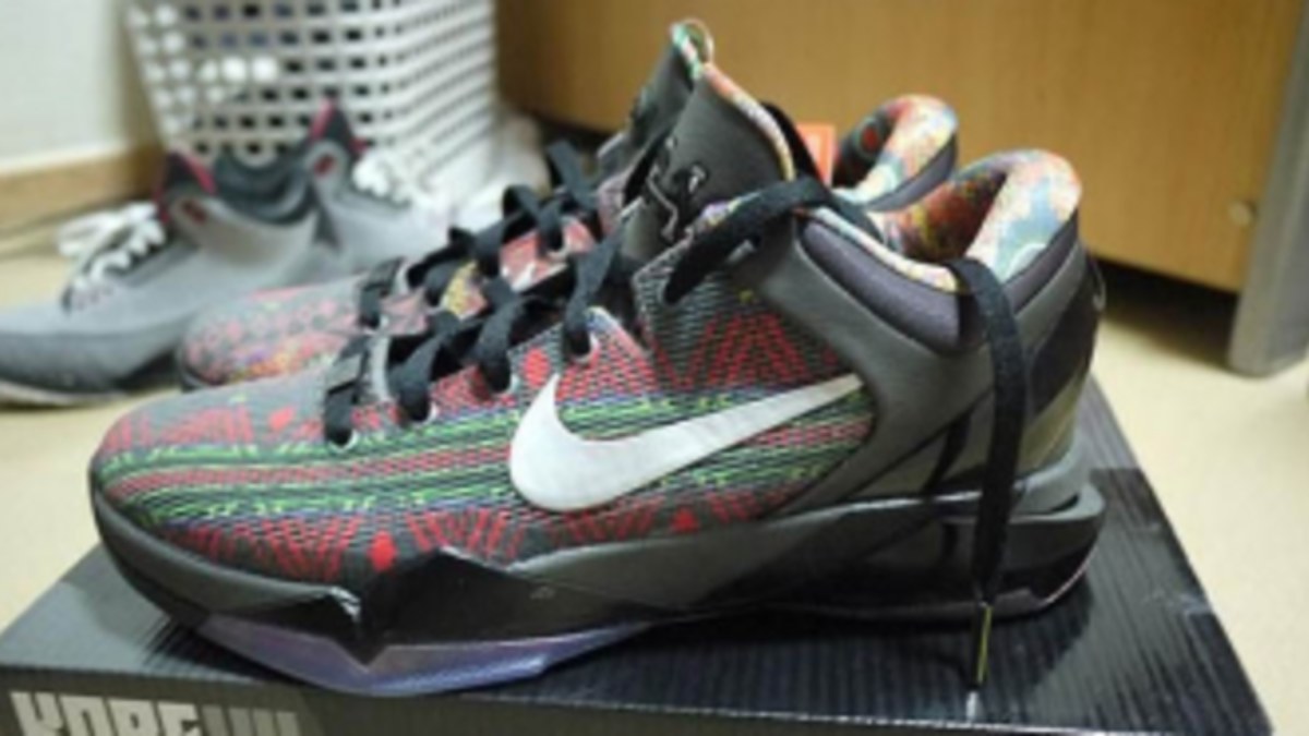 Kobe black history month best sale