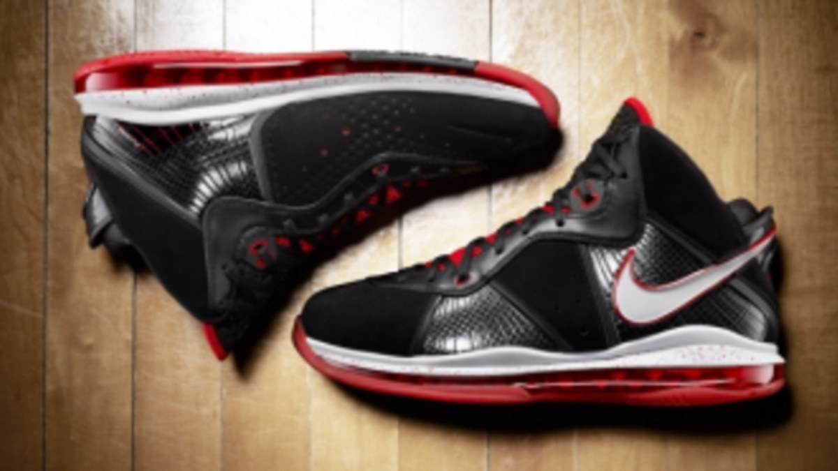 Lebron 8 all black best sale