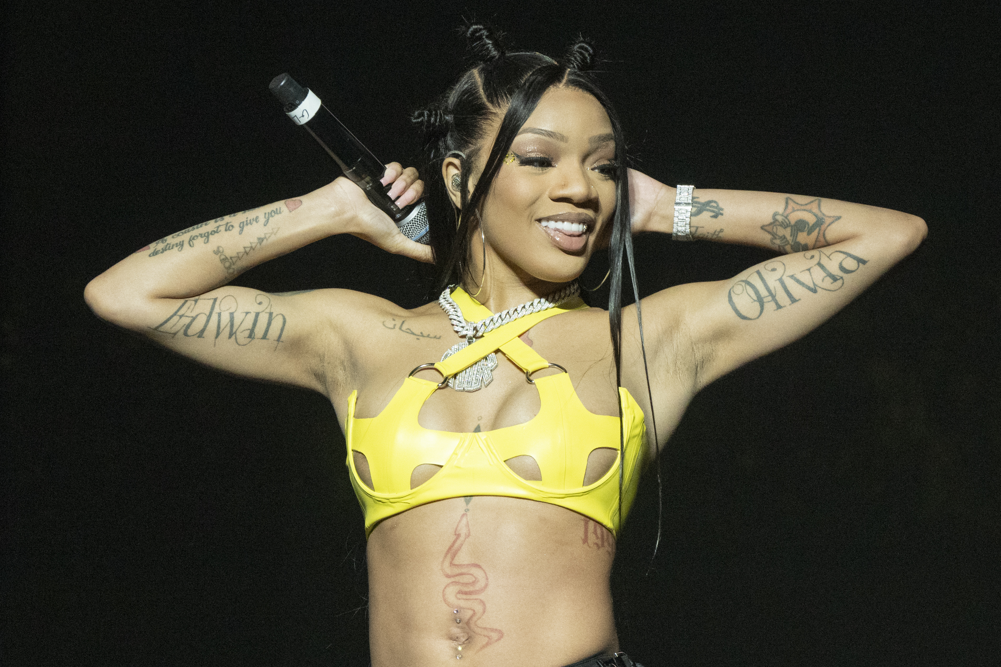 GloRilla Responds to Oversexualization Claims: The Label...