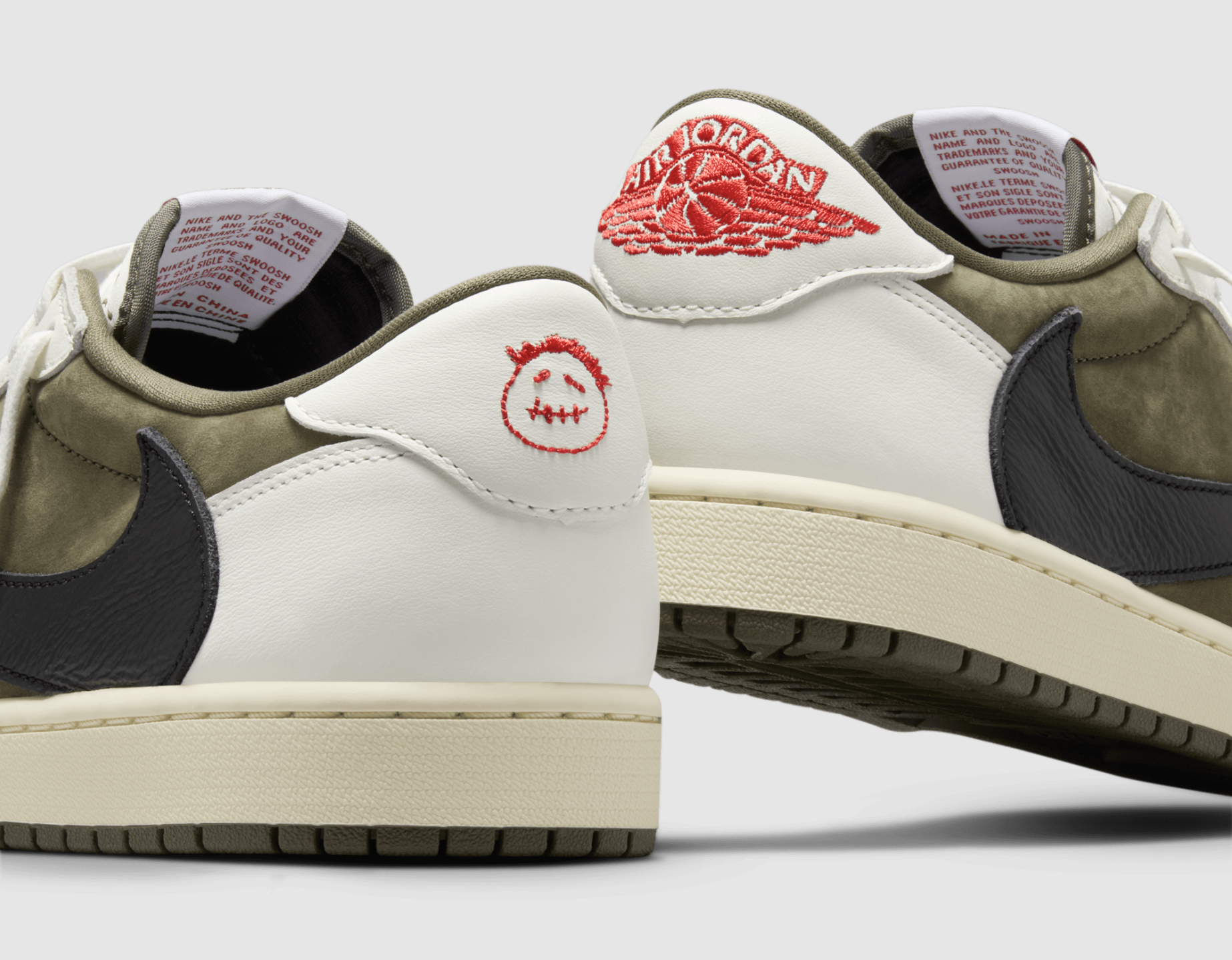 TRAVIS SCOTT AJ1 Medium OLIVE トラヴィススコット TRAVIS SCOTT Air Jordan 1 Low MEDIUM OLIVE Review & On Feet - YouTube