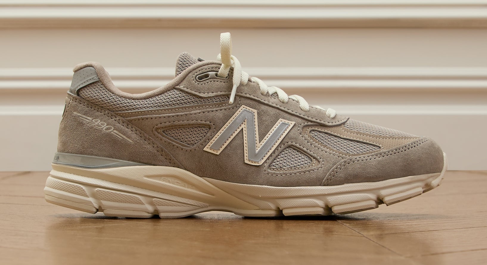 ベアブリック　kith 1000%  DESERT Global ベアブリックkith 1000% DESERT Global