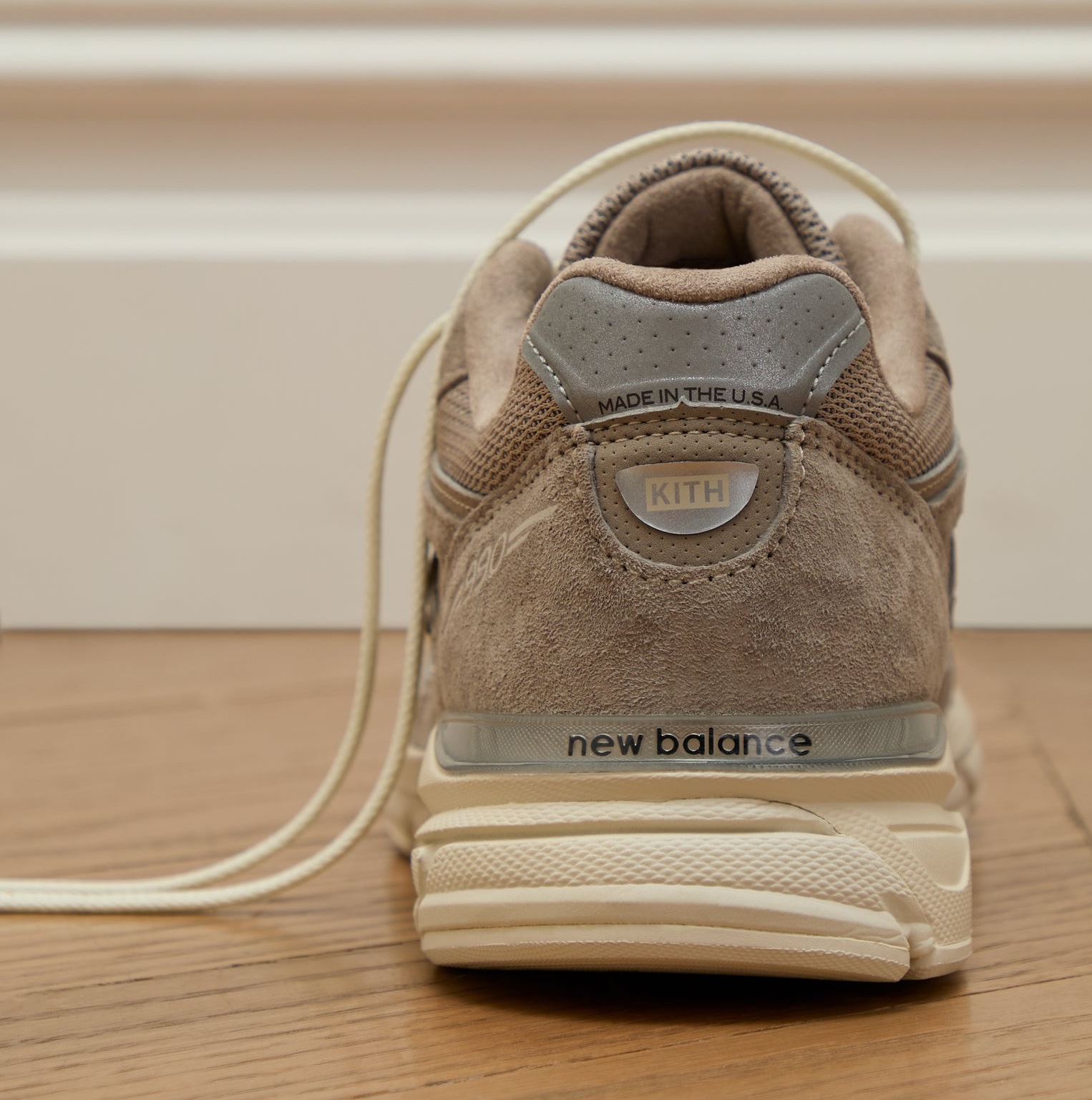 【本物保証 /関税・送料無料】KITH × New Balance 990V4 New Balance Made in USA 990v4 - Black – Kith