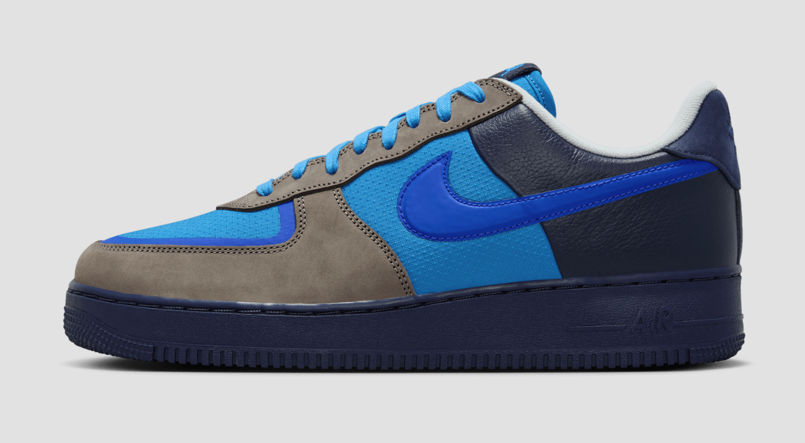 Stash x Nike Air Force 1 Low Holiday 2024 HF5516-001