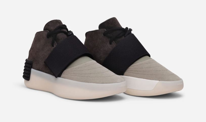 アディダスオリジナル　ADIDAS x Fear of God メンズスニーカー フィアオブゴッドxアディダス コラボスニーカーの最新イメージが公開