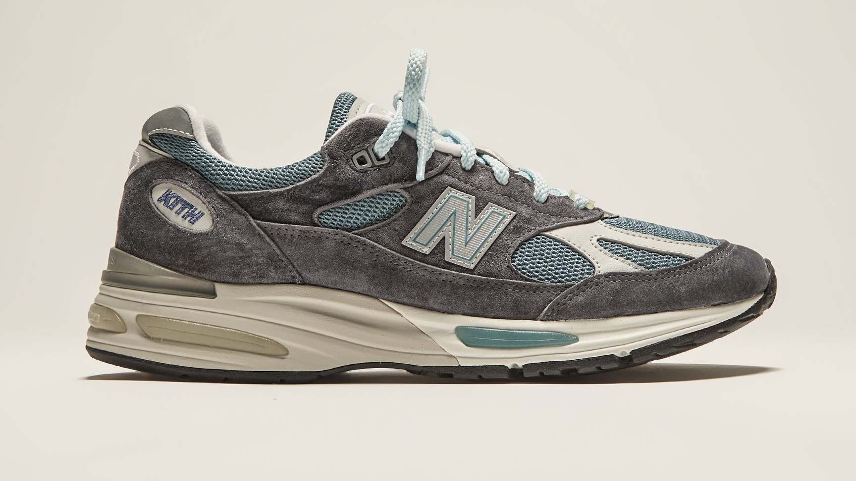 スニーカー New Balance991v2 Seoul for Casestudy Exclusive New Balance 991 V2 
