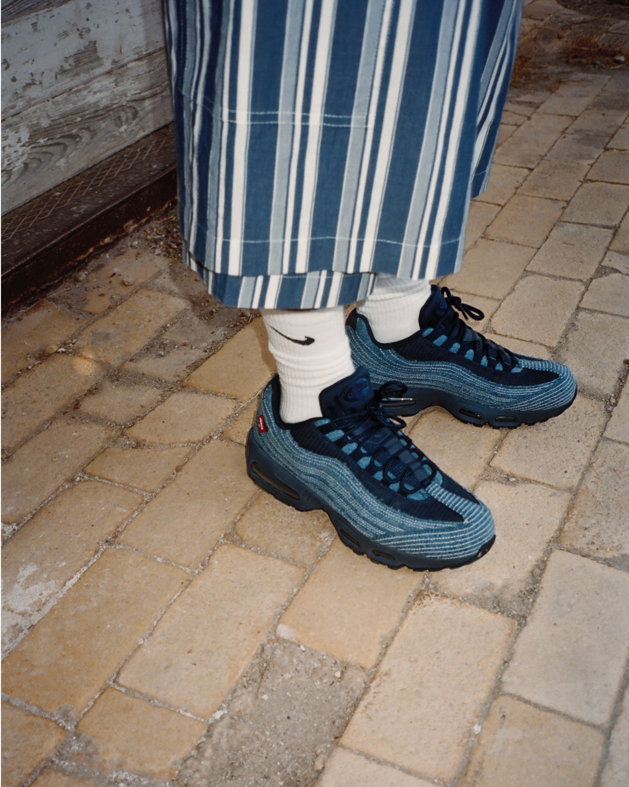 Where to Buy the Levi's x Nike Air Max 95 Collabs Releasi