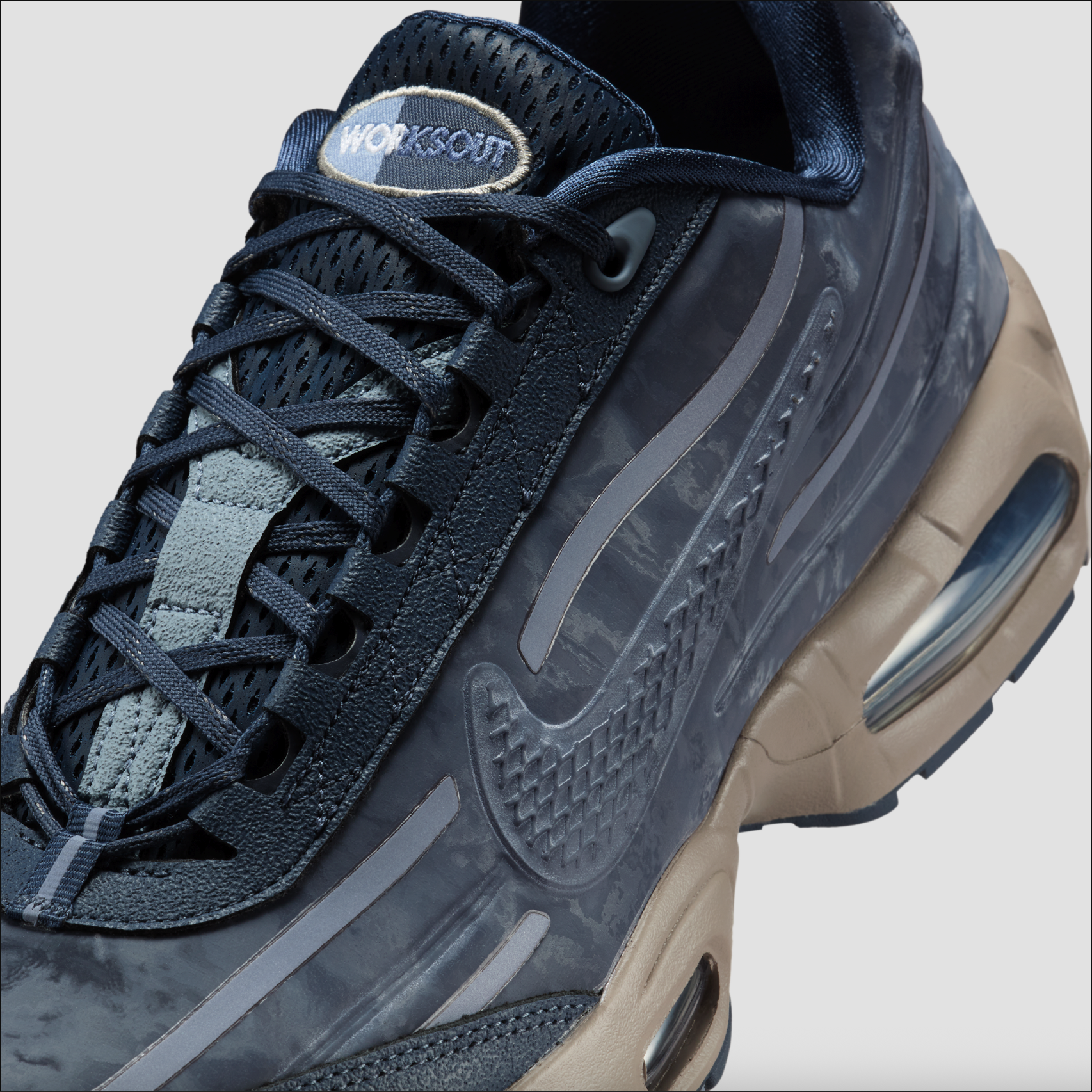 Worksout × Nike Air Max 95 NIKE公式抽選品 WORKSOUT x Nike Air Max