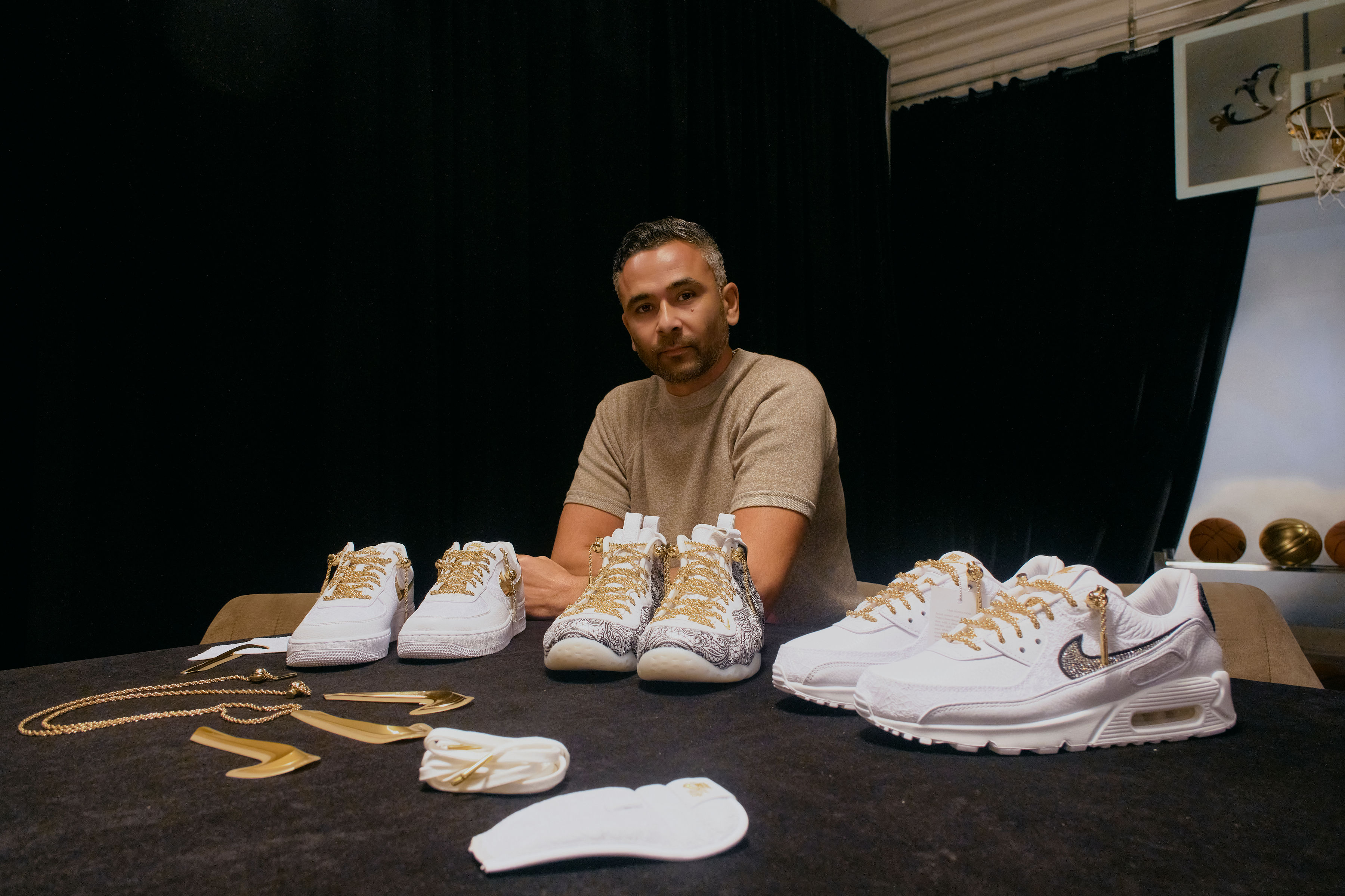 Nike (Victor Solomon) Air Max 90 ASW in White and Gold Victor Solomon X Nike Air Max 90  main image 2