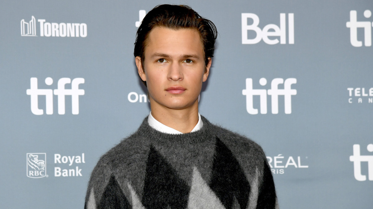 Ansel Elgort Goes Nude To Help Get Food Delivered To Healthcare Workers Complex