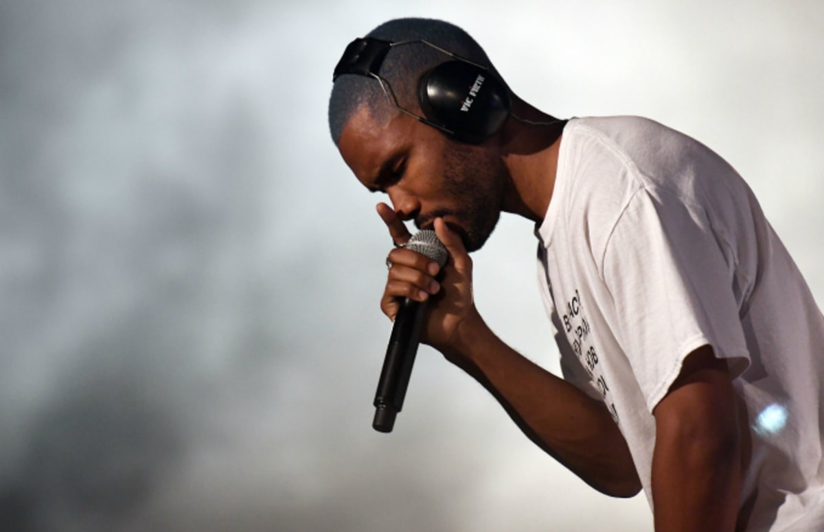 Frank Ocean Adds His Own Verse To 2 Chainz S Quot Rolls Royce