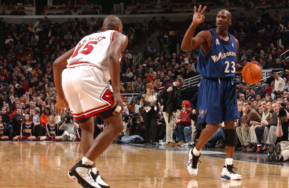 michael jordan wearing 5s