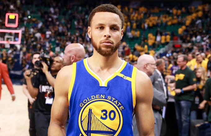 NBA star, Steph Curry fined $50K for throwing mouthpiece toward referee Steph-curry