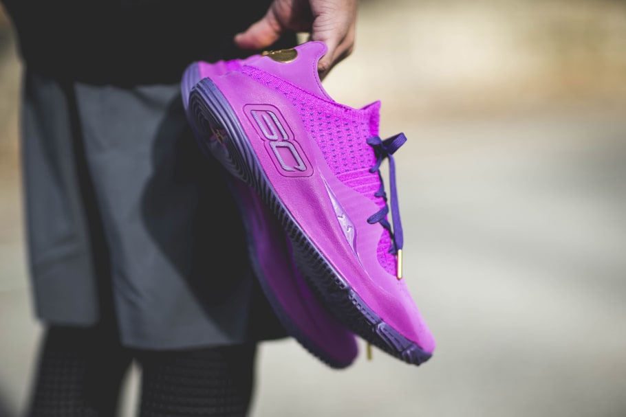 curry 4 purple