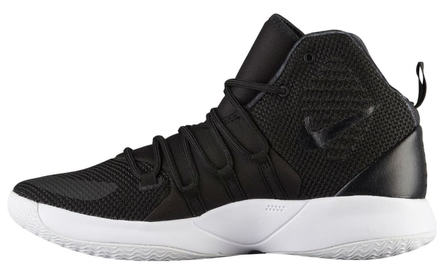 black hyperdunk 2018